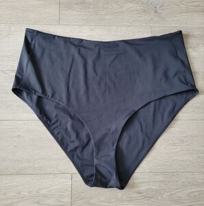 🆕️ Alder 'Surf's Up' Bikini Bottoms